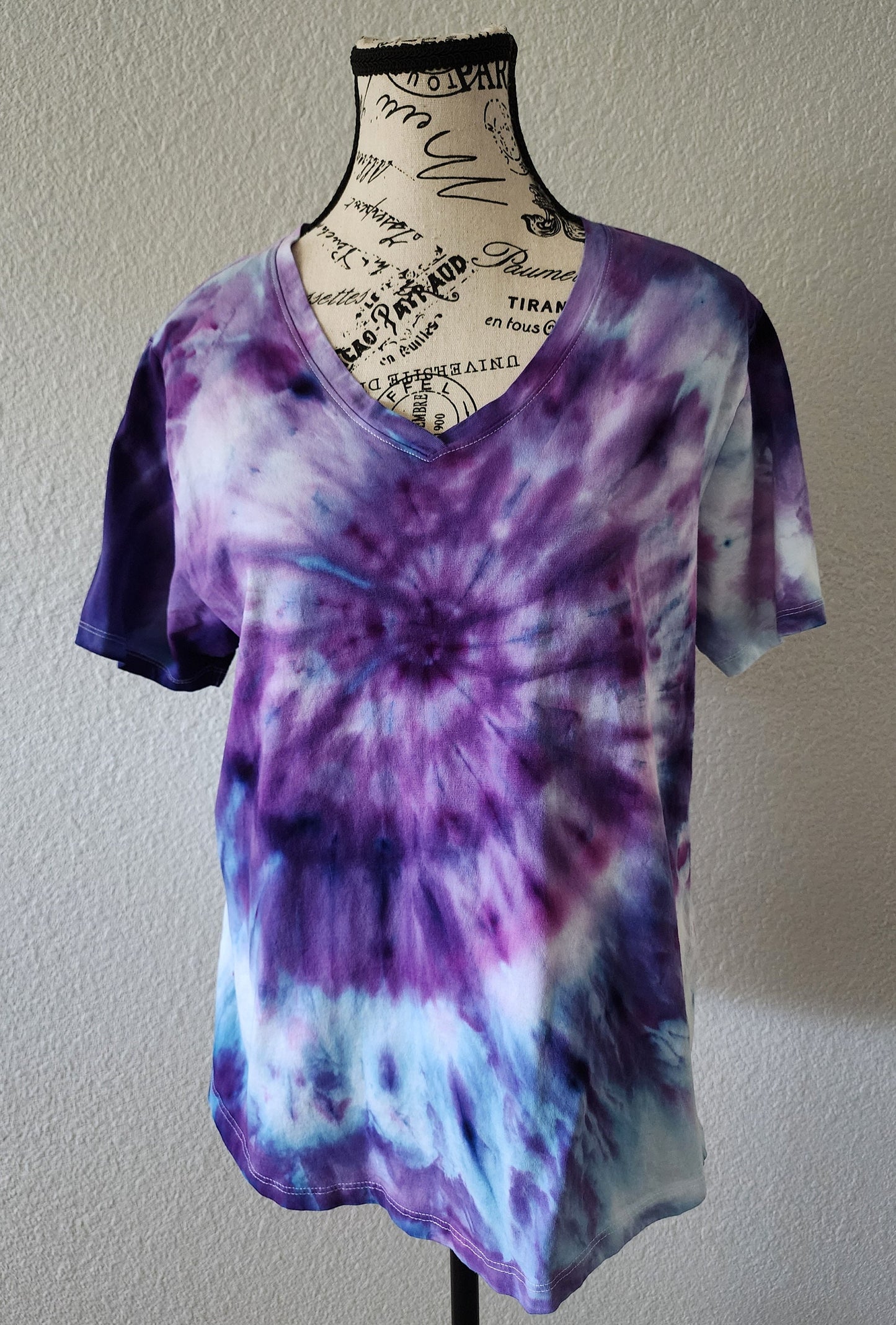 Purple Gravity Spiral Tie Dye T Shirt Customizable Women's 1XL