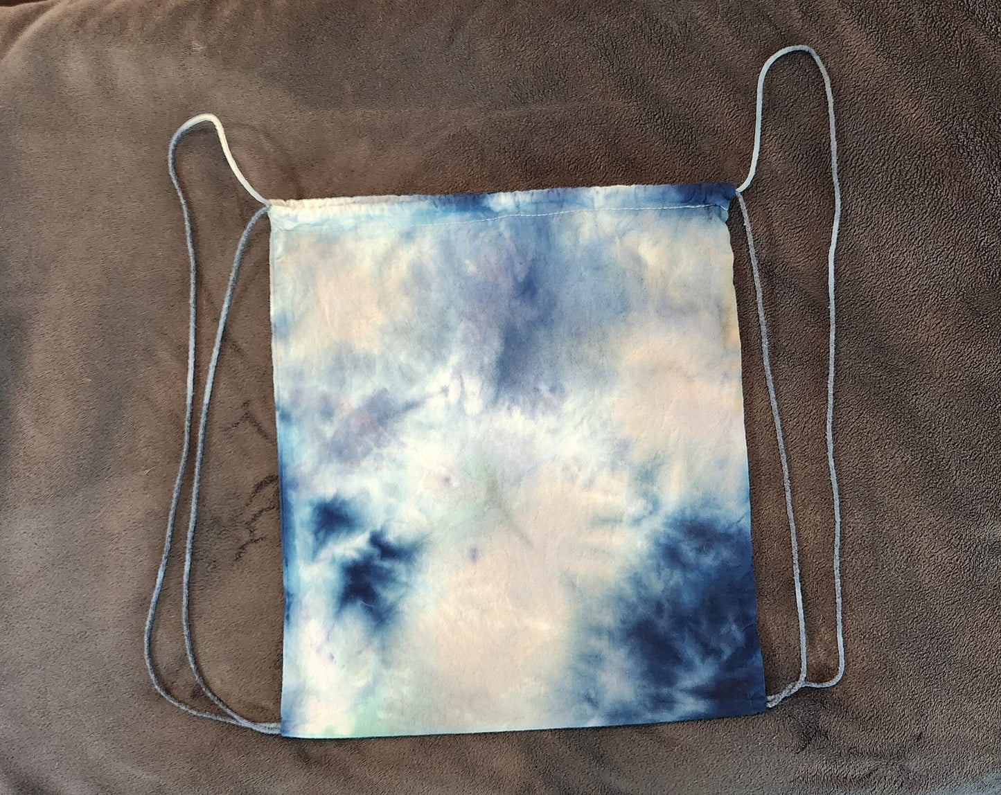 Blue and White Crumple Tie Dye Drawstring Backpack